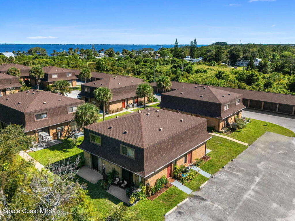 3318 Overlook Drive, Palm Bay, FL 32905