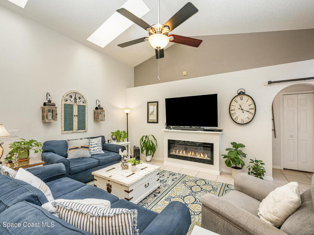 6822 Whitetail Court, Melbourne, FL 32940