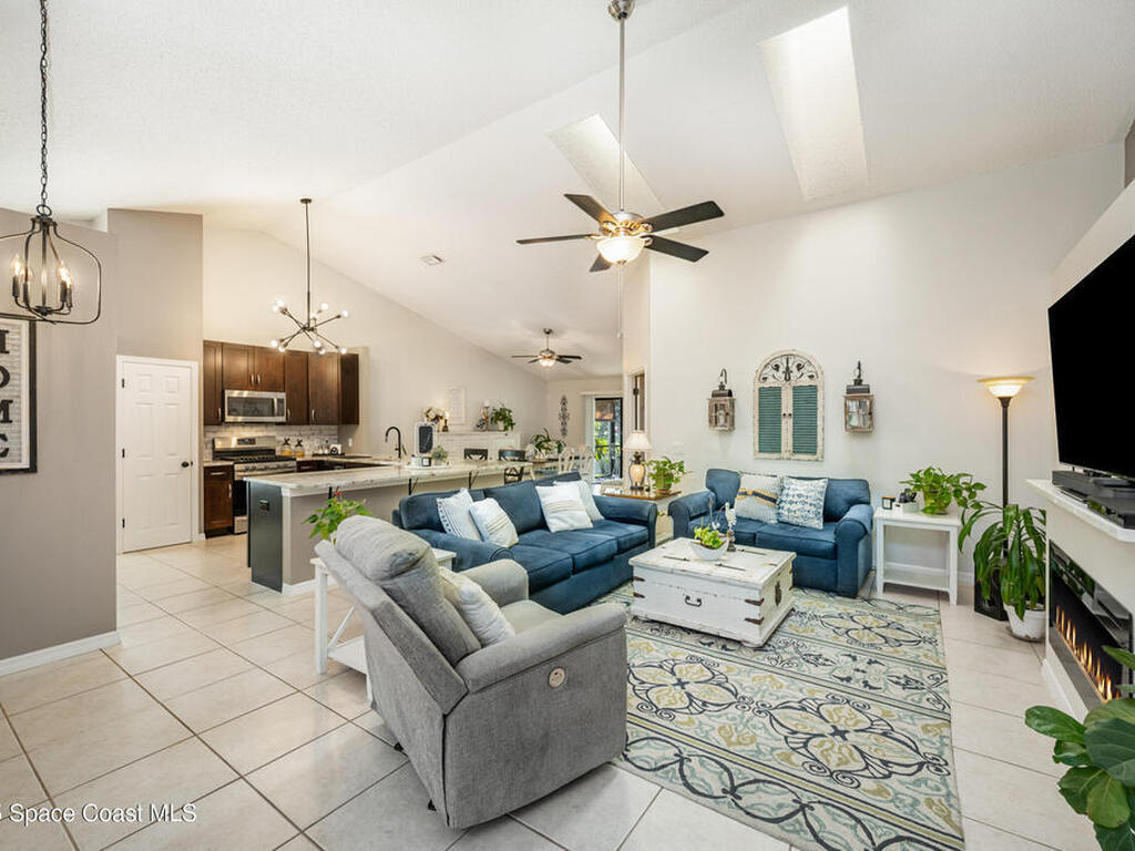 6822 Whitetail Court, Melbourne, FL 32940