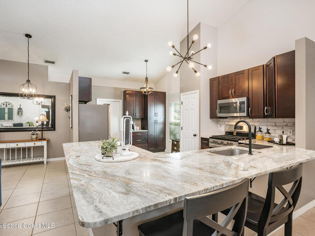 6822 Whitetail Court, Melbourne, FL 32940