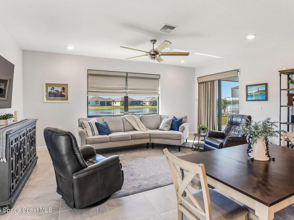 1572 Great Belt Circle, Melbourne, FL 32940