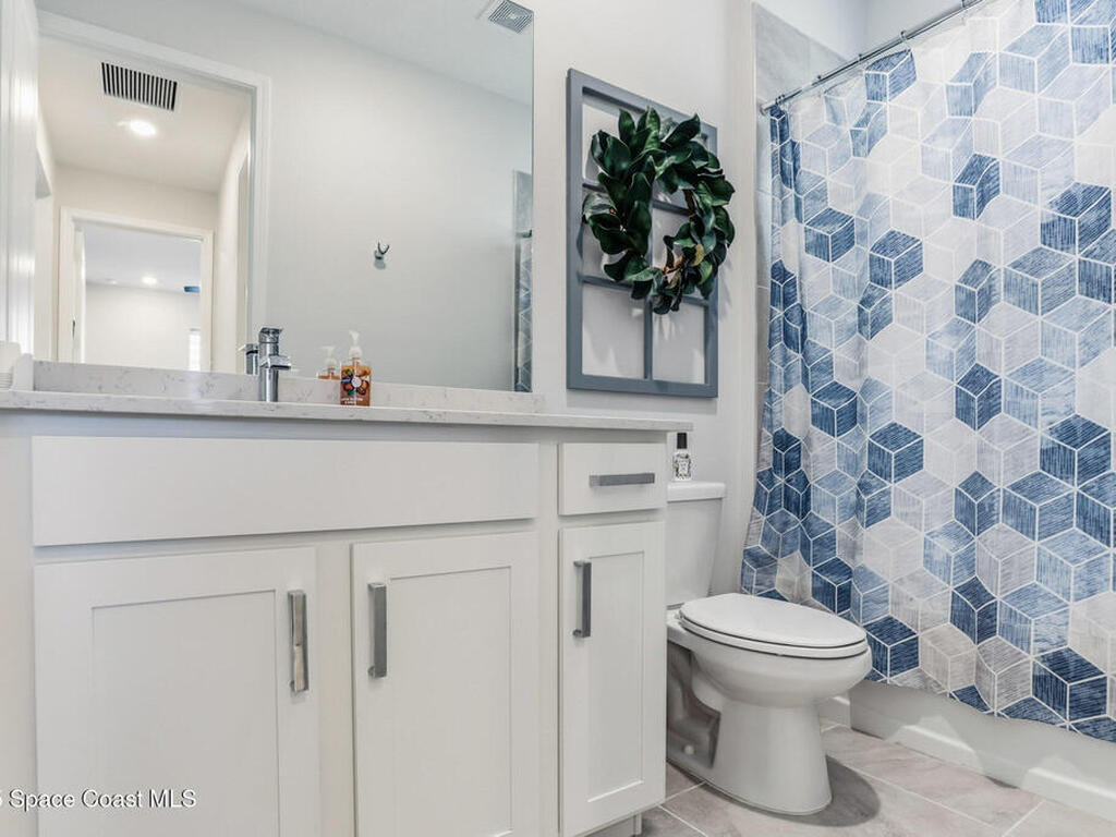 1572 Great Belt Circle, Melbourne, FL 32940