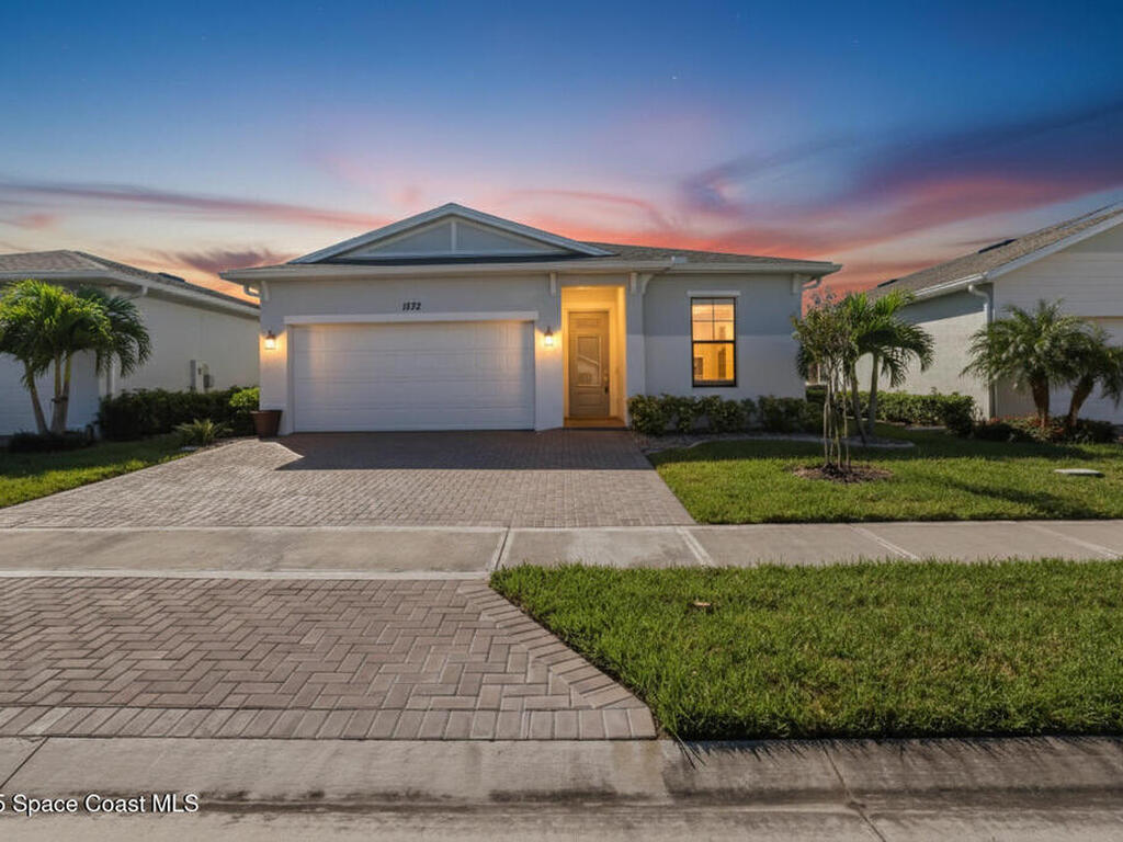 1572 Great Belt Circle, Melbourne, FL 32940