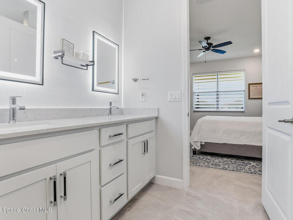 1572 Great Belt Circle, Melbourne, FL 32940