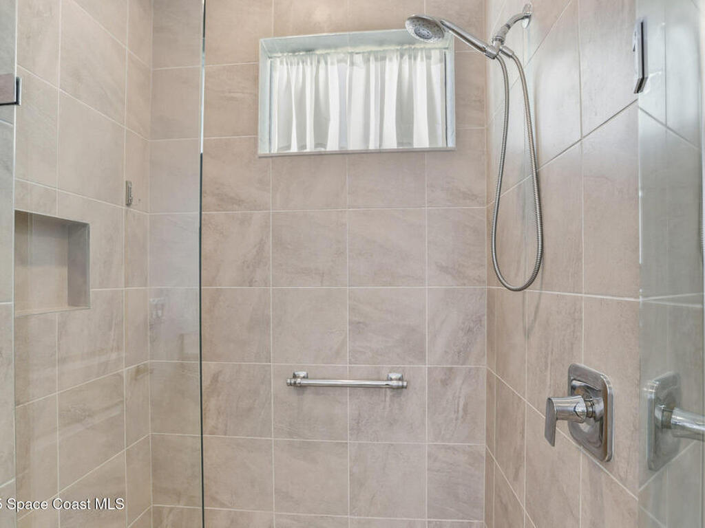 1572 Great Belt Circle, Melbourne, FL 32940