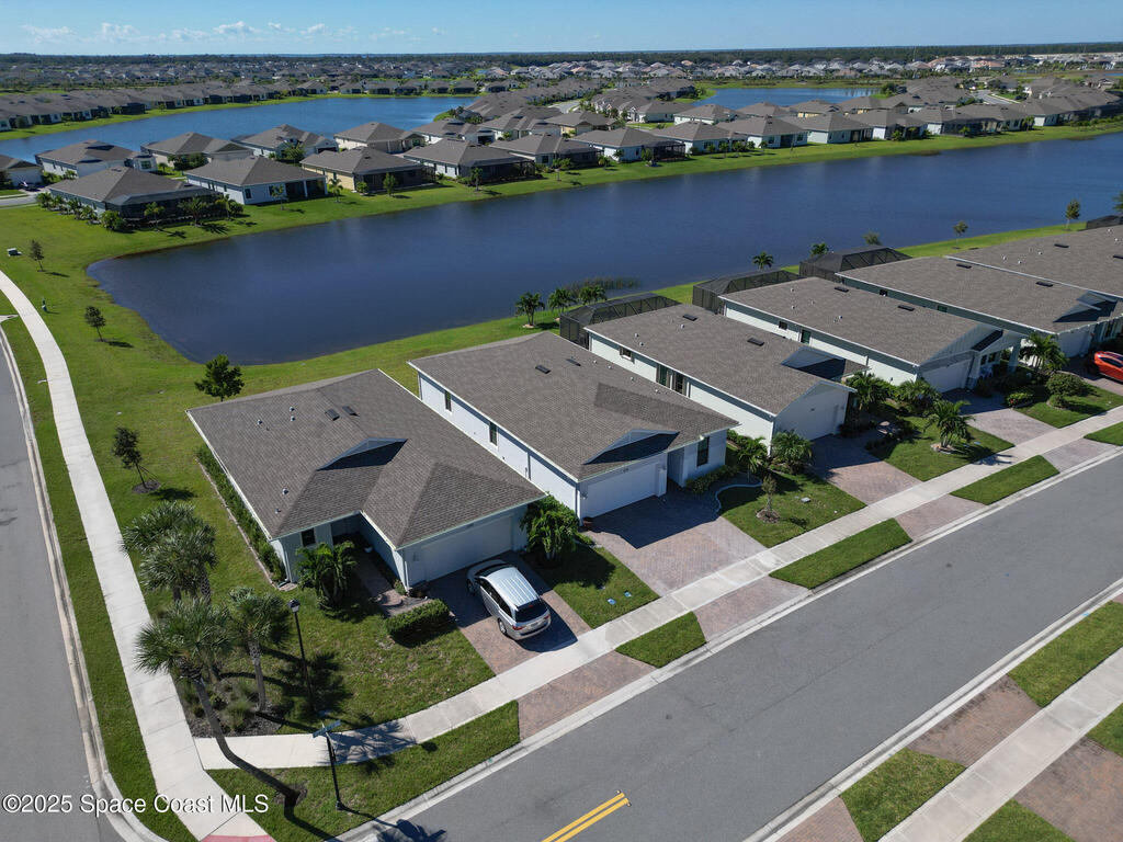 1572 Great Belt Circle, Melbourne, FL 32940