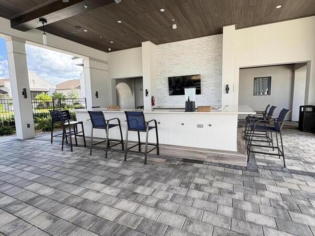 1572 Great Belt Circle, Melbourne, FL 32940