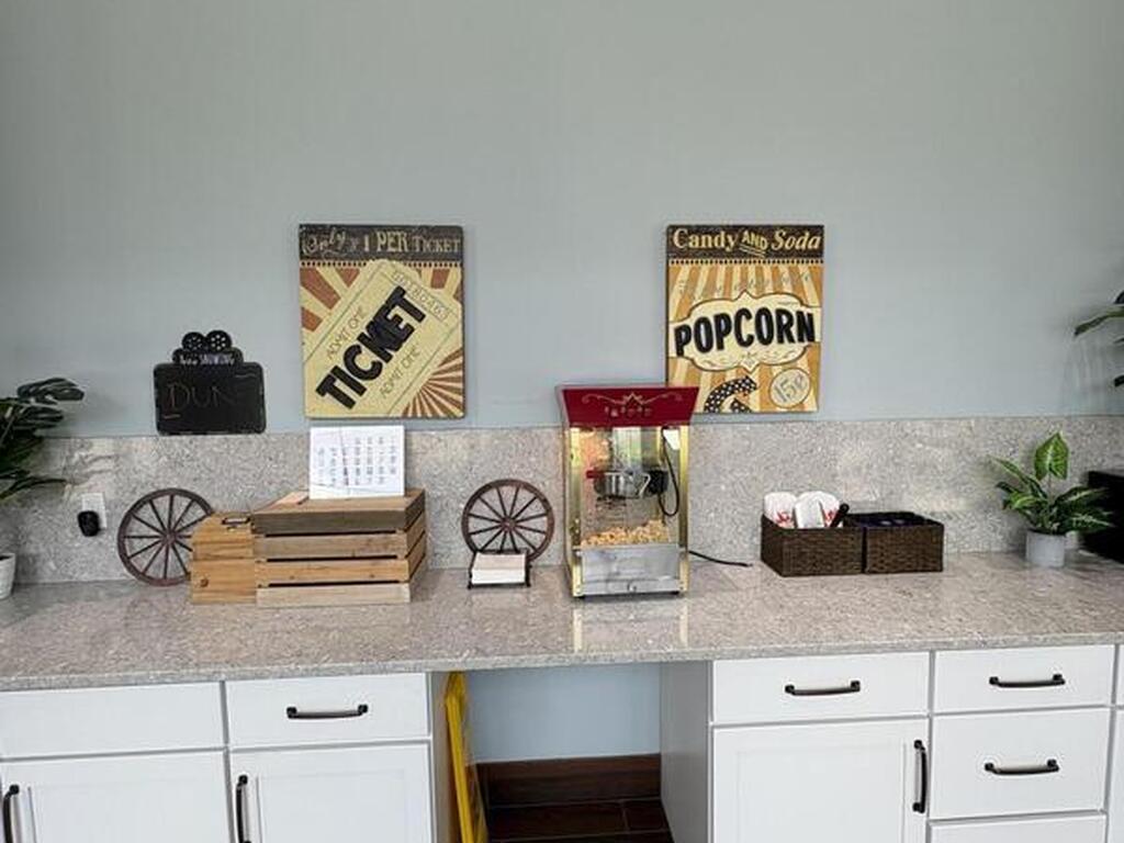 1572 Great Belt Circle, Melbourne, FL 32940