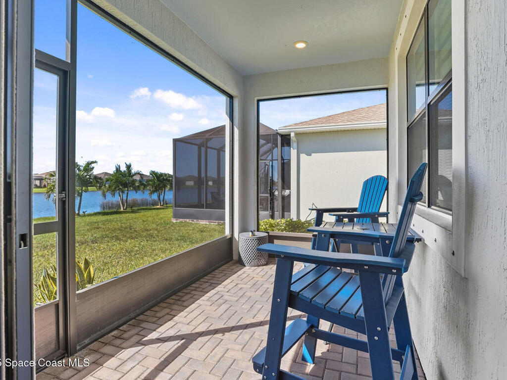 1572 Great Belt Circle, Melbourne, FL 32940