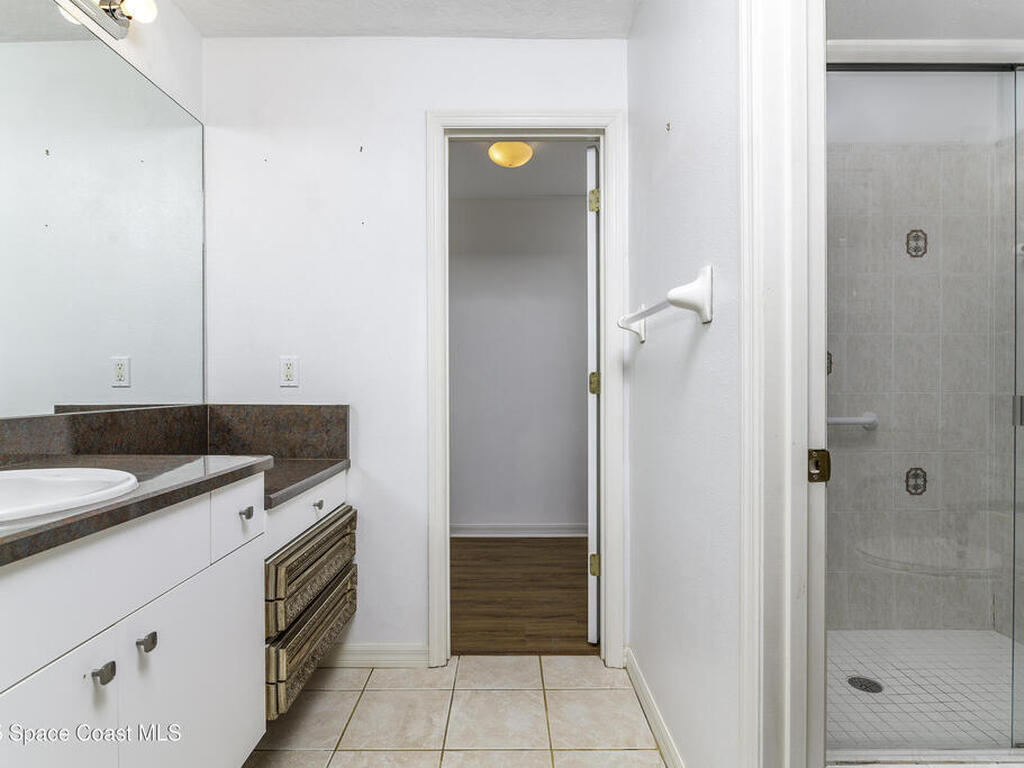 3083 Forest Creek Drive, Melbourne, FL 32901