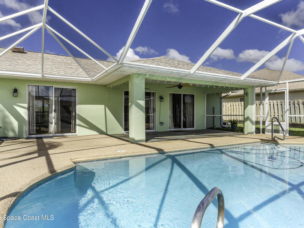 3083 Forest Creek Drive, Melbourne, FL 32901