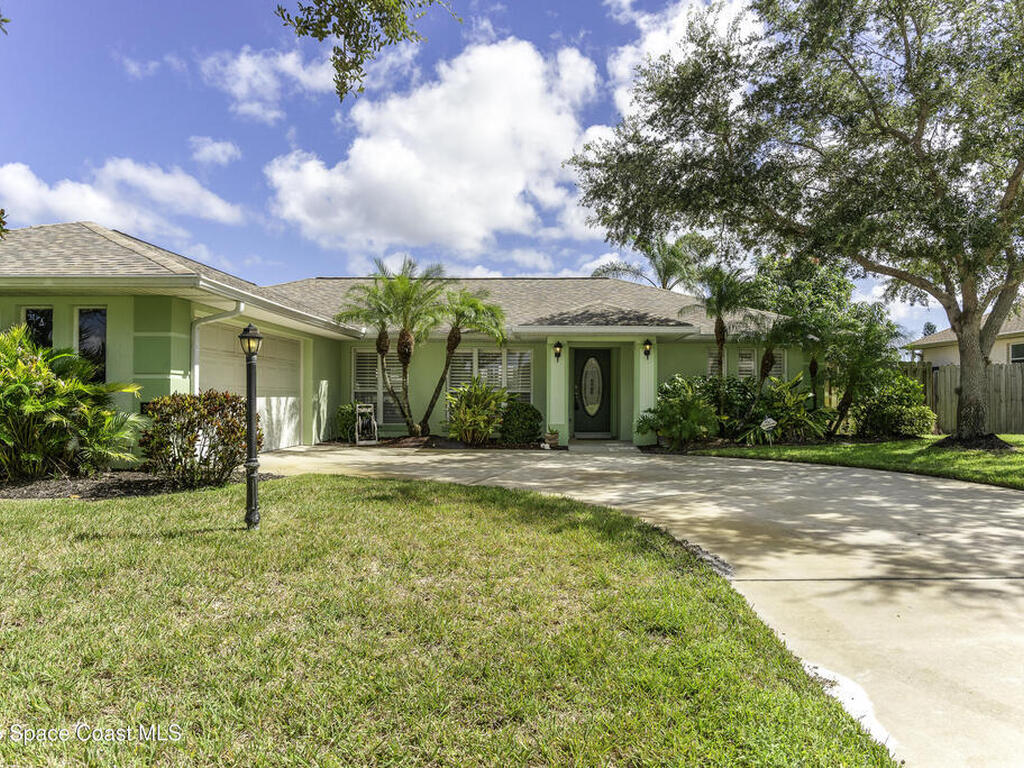 3083 Forest Creek Drive, Melbourne, FL 32901