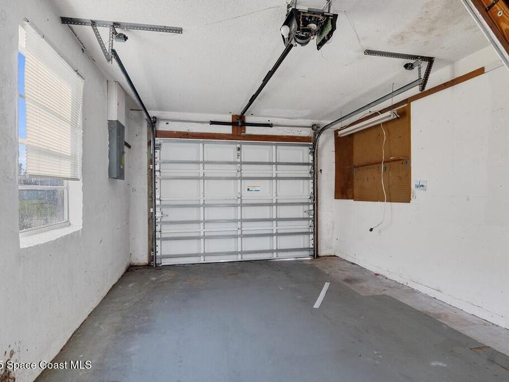 1781 SE Fairfield Street, Port St. Lucie, FL 34983