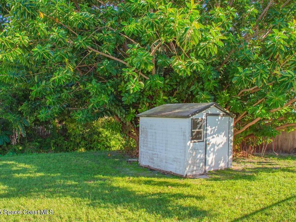 1781 SE Fairfield Street, Port St. Lucie, FL 34983