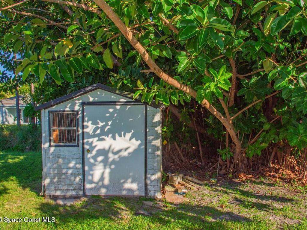 1781 SE Fairfield Street, Port St. Lucie, FL 34983