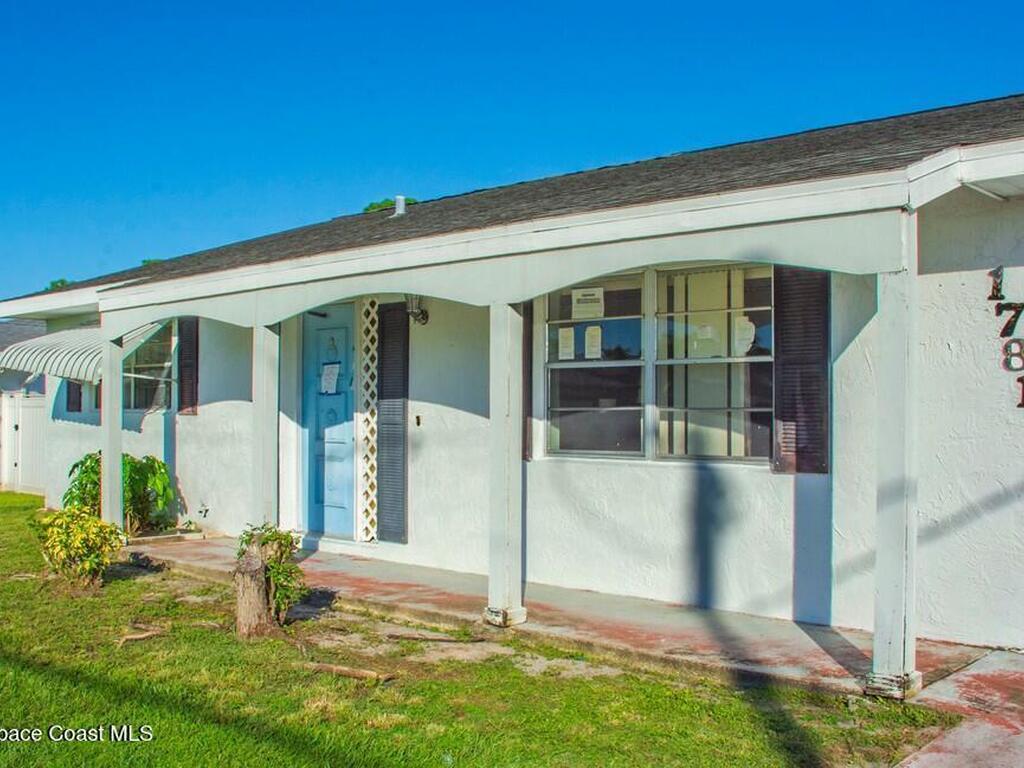 1781 SE Fairfield Street, Port St. Lucie, FL 34983
