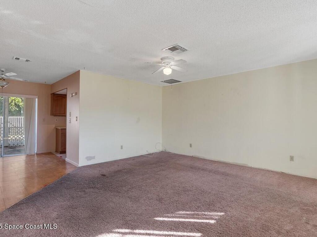 1781 SE Fairfield Street, Port St. Lucie, FL 34983