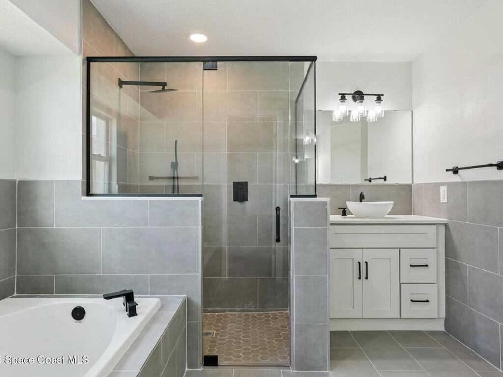 1441 Eldron Boulevard, Palm Bay, FL 32909