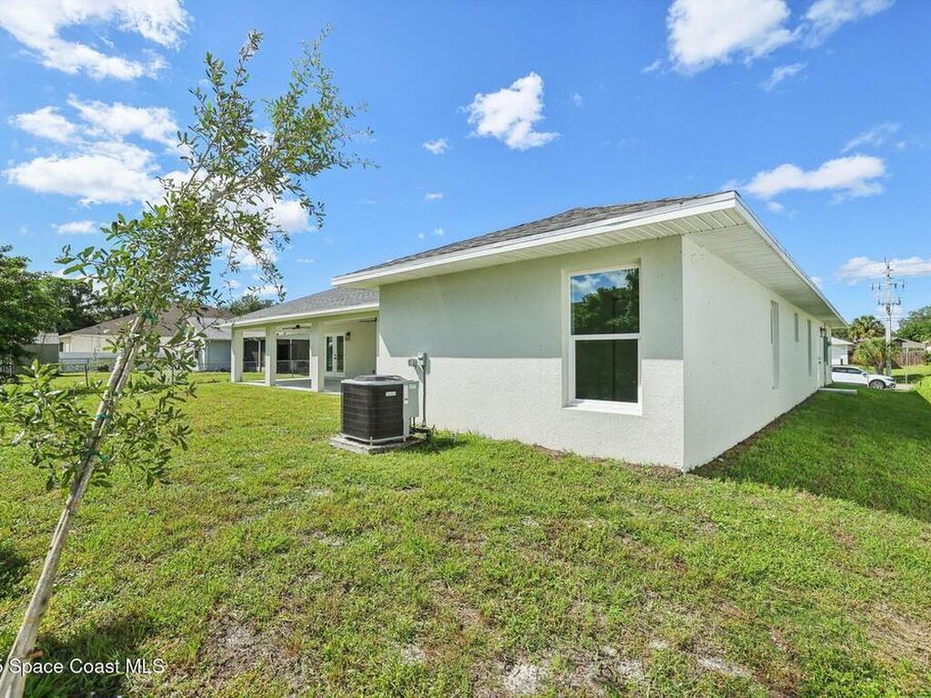 1441 Eldron Boulevard, Palm Bay, FL 32909