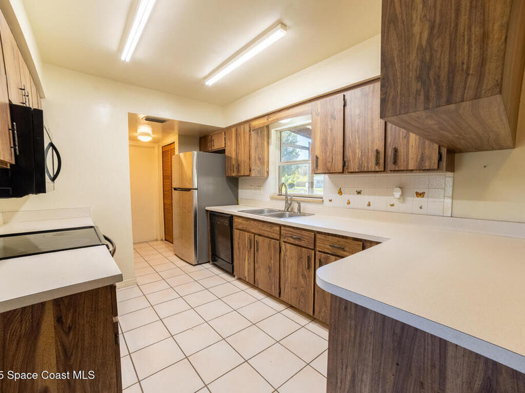 4050 Spring Creek Lane, Titusville, FL 32780