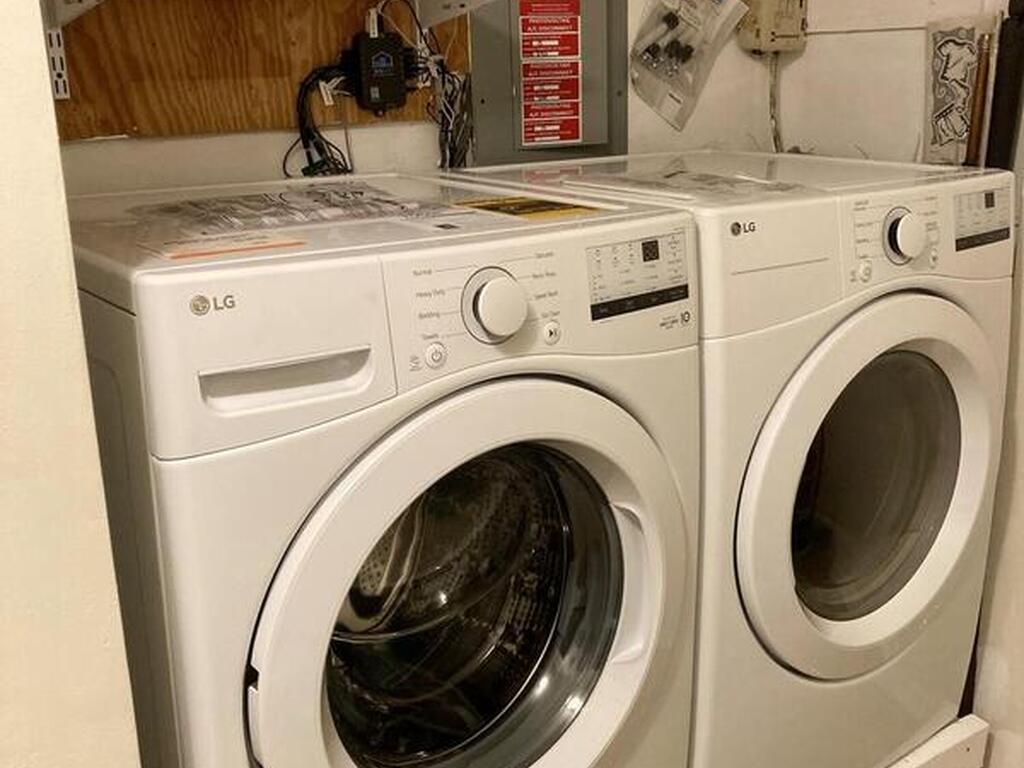 1445 Sunrise Drive, Merritt Island, FL 32952