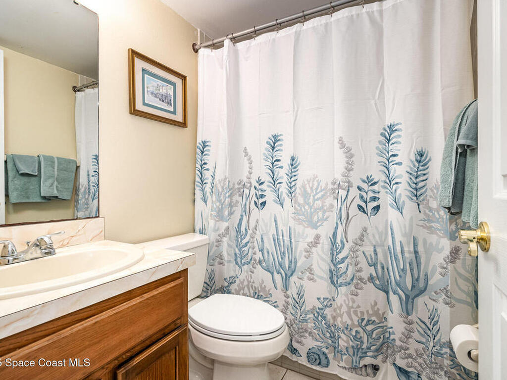 1050 N Atlantic Avenue, Cocoa Beach, FL 32931