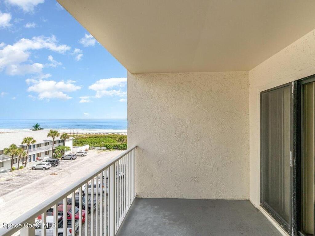 1050 N Atlantic Avenue, Cocoa Beach, FL 32931