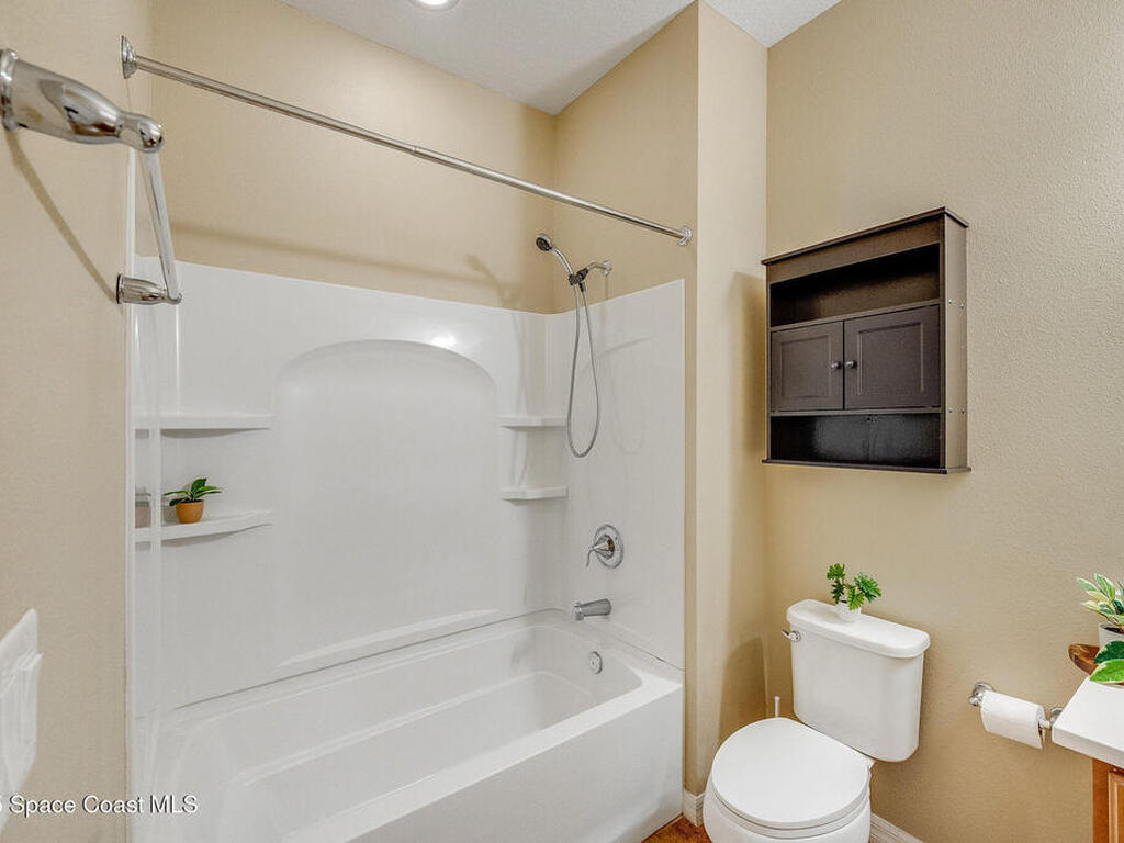 100 Elena Drive, Sebastian, FL 32958