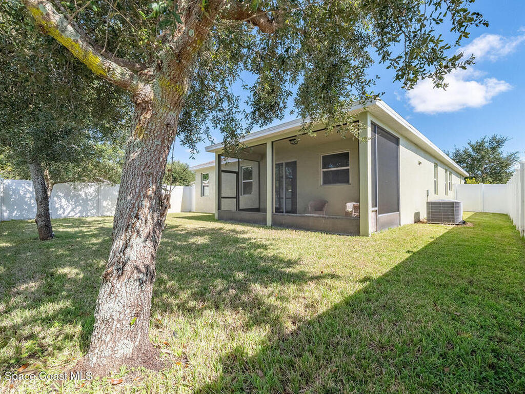 100 Elena Drive, Sebastian, FL 32958