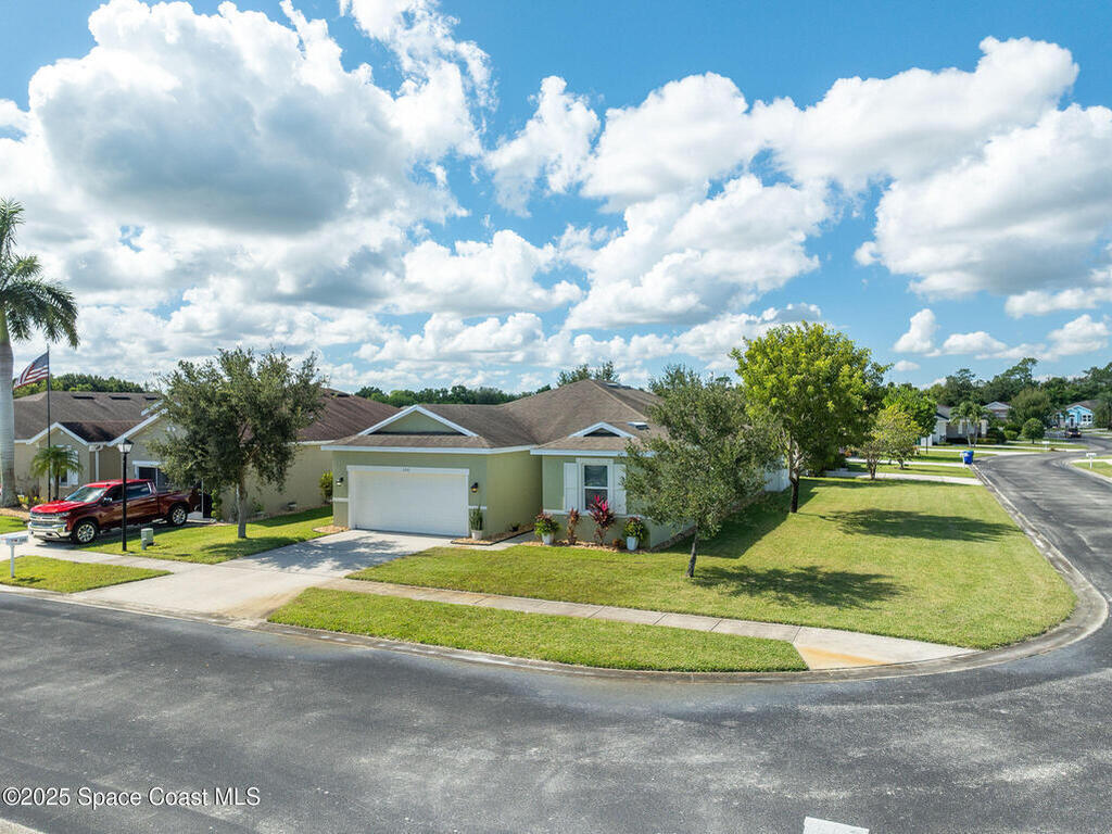 100 Elena Drive, Sebastian, FL 32958