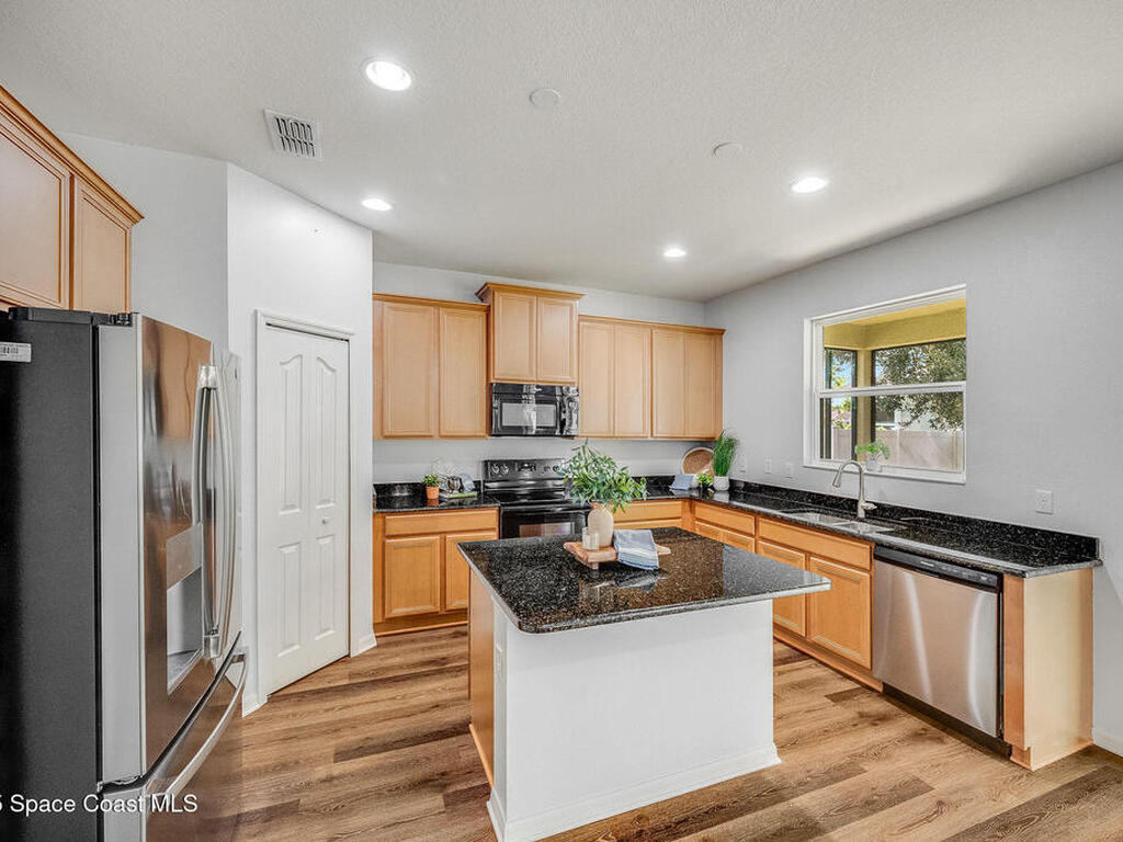 100 Elena Drive, Sebastian, FL 32958