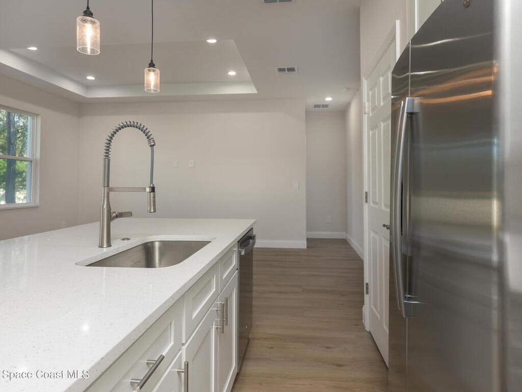 132 Caracas Road, DeBary, FL 32713