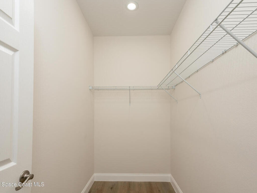 132 Caracas Road, DeBary, FL 32713