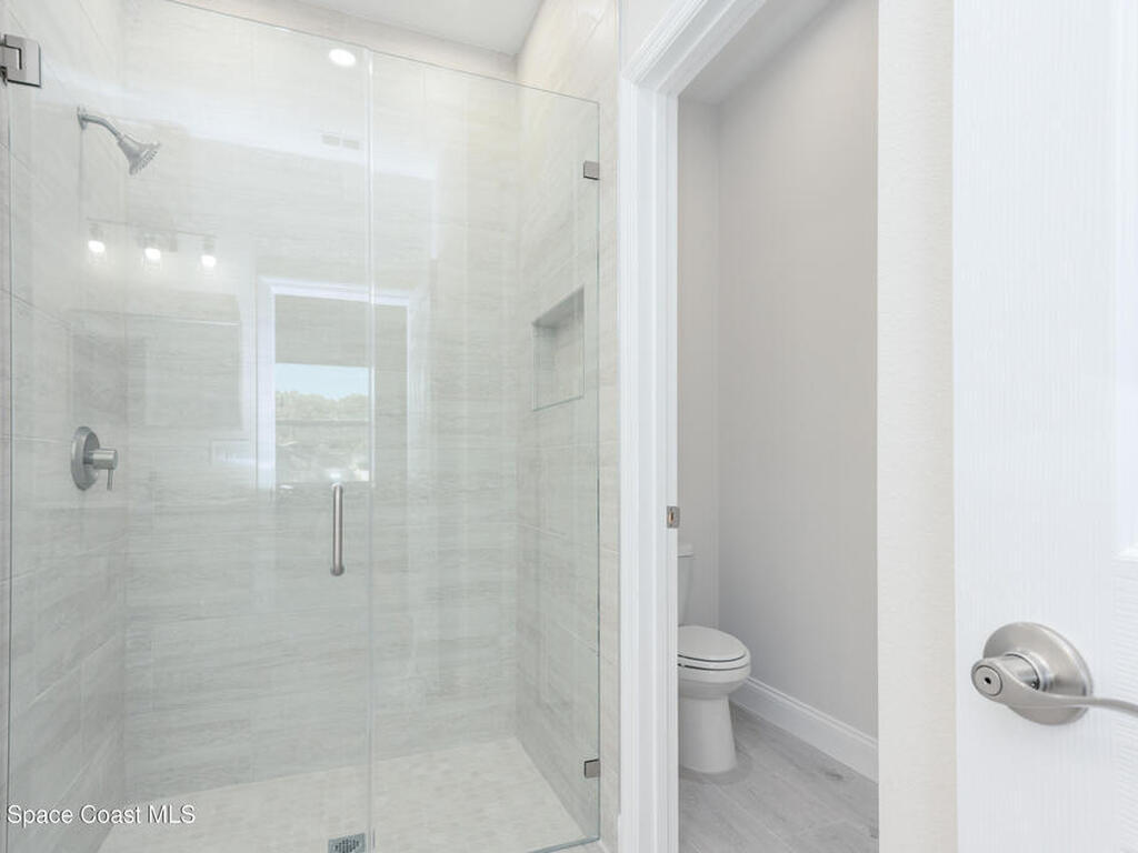 132 Caracas Road, DeBary, FL 32713