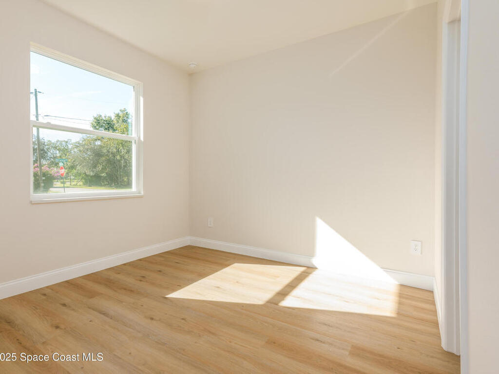 132 Caracas Road, DeBary, FL 32713