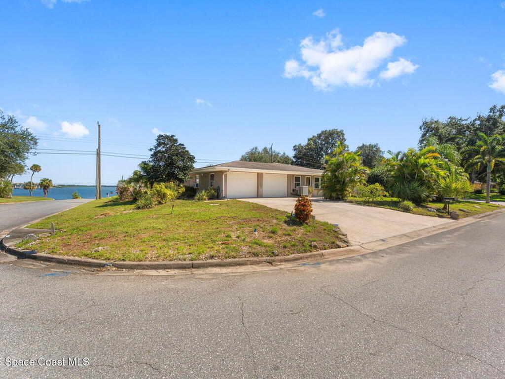 11 Highview Drive, Cocoa, FL 32922