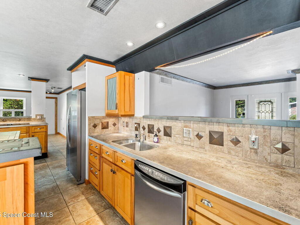 11 Highview Drive, Cocoa, FL 32922