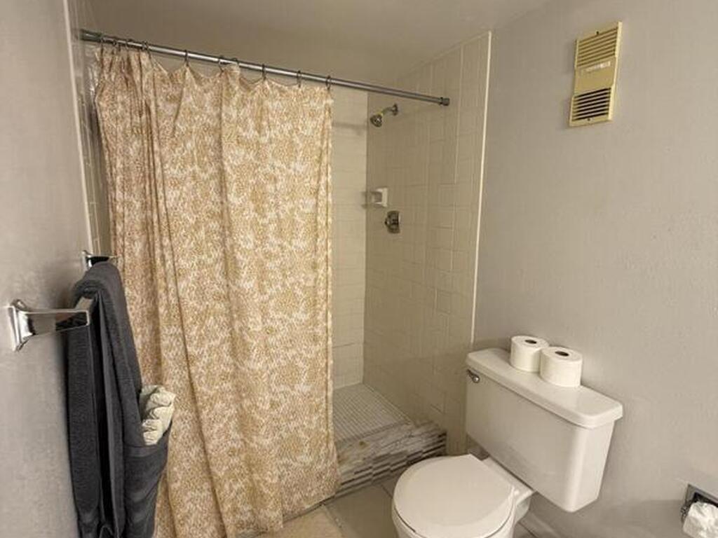 3180 N Atlantic Avenue, Cocoa Beach, FL 32931