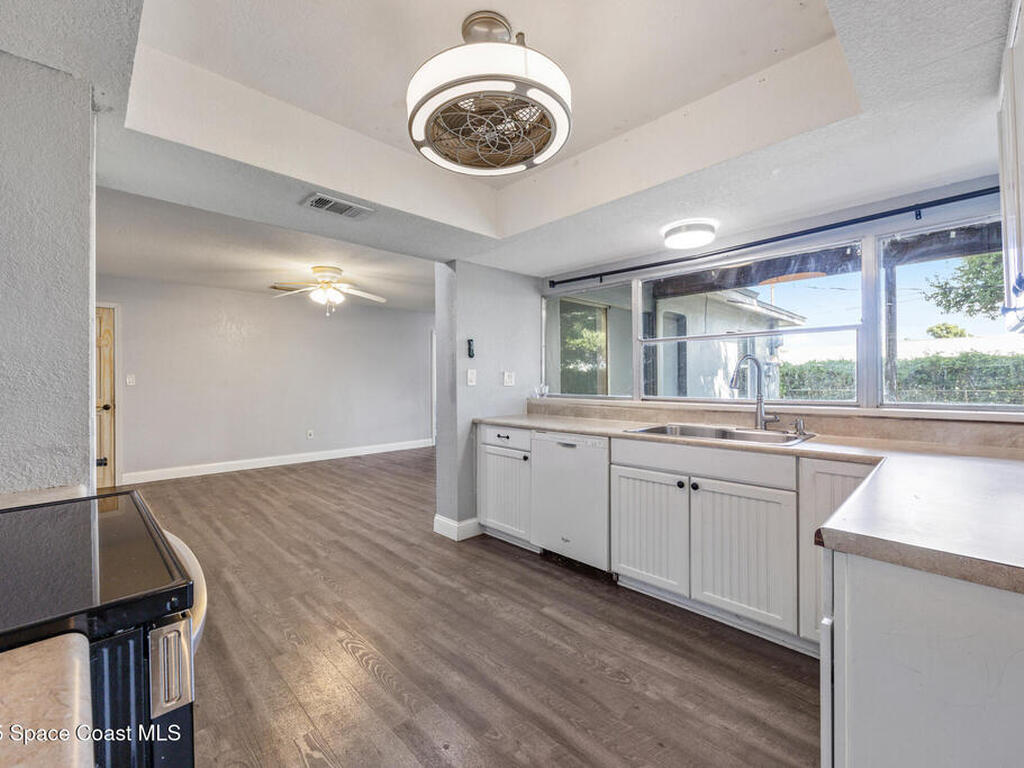 2325 Robinswood Road, Titusville, FL 32796