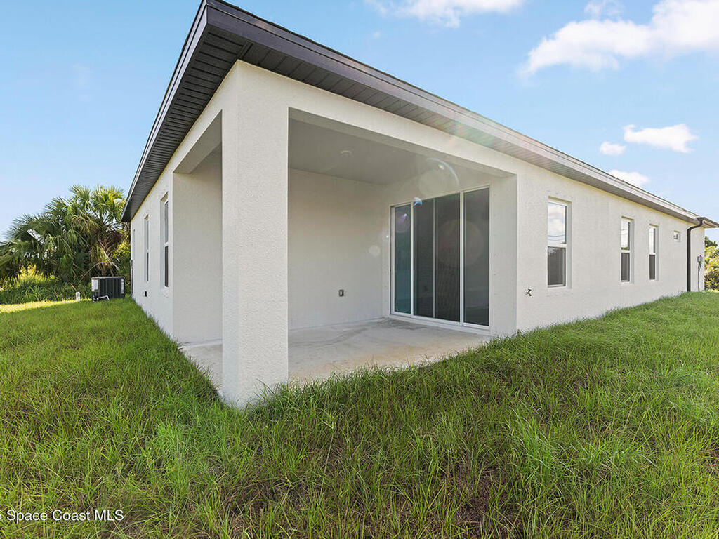 2941 Anjar Avenue, Palm Bay, FL 32908