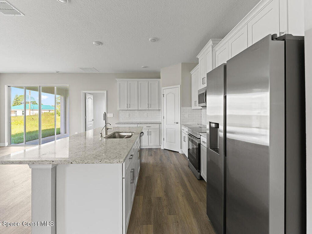 2941 Anjar Avenue, Palm Bay, FL 32908