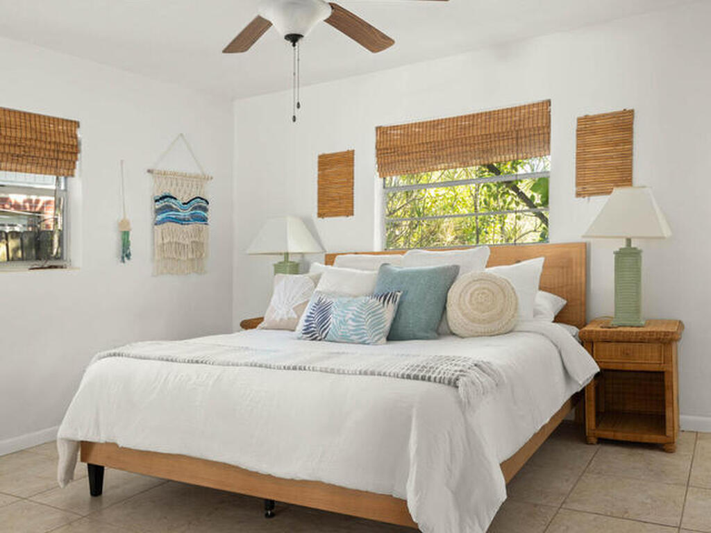 124 Aucila Road, Cocoa Beach, FL 32931