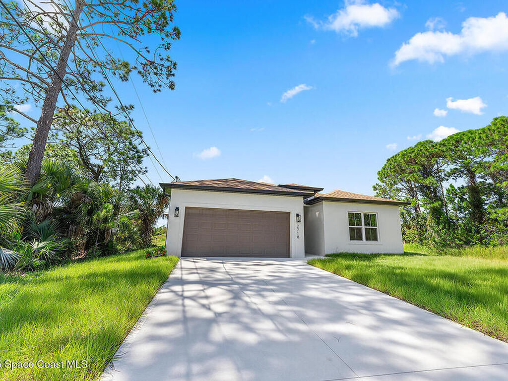 2718 Lakeland Avenue, Palm Bay, FL 32908