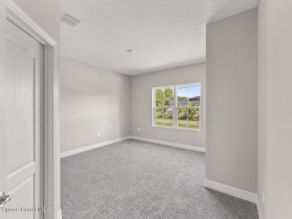 2718 Lakeland Avenue, Palm Bay, FL 32908