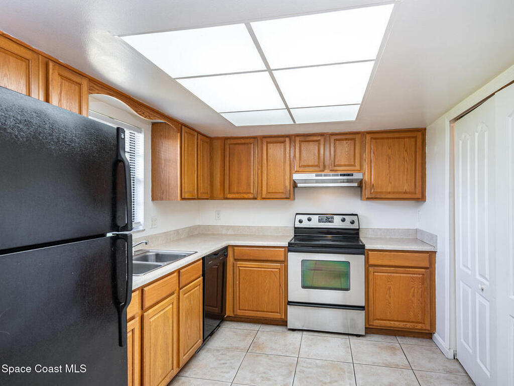 807 Poinciana Street, Rockledge, FL 32955