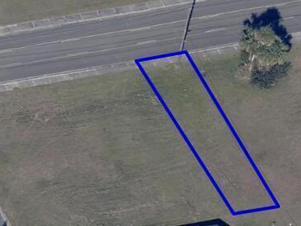 Queen Street, Titusville, FL 32780