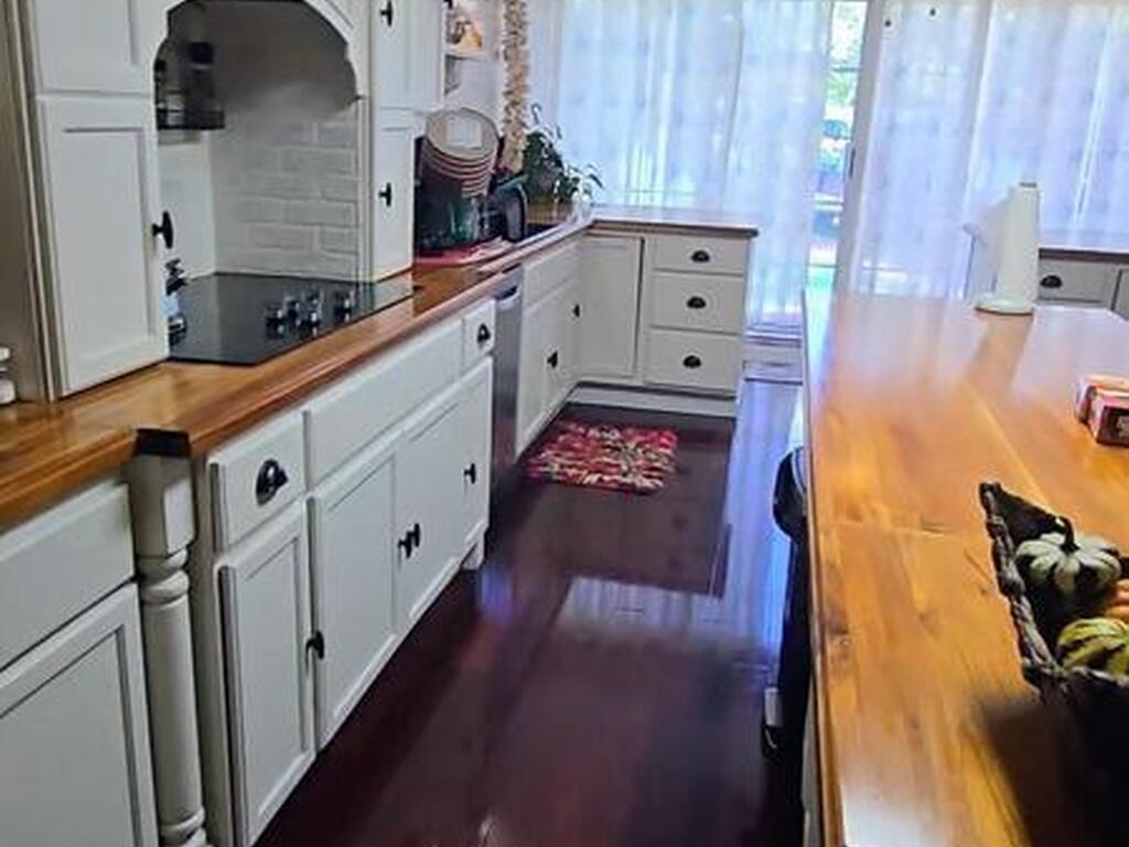 310 Glenwood Avenue, Satellite Beach, FL 32937