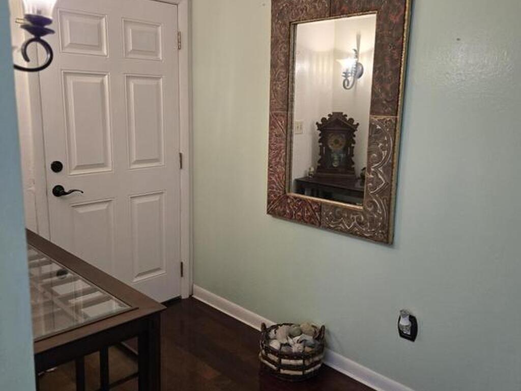 310 Glenwood Avenue, Satellite Beach, FL 32937