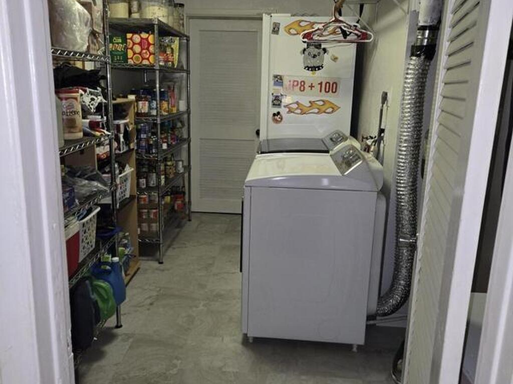 310 Glenwood Avenue, Satellite Beach, FL 32937