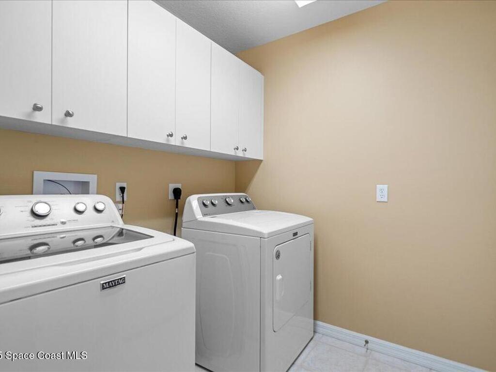 1671 Lago Mar Drive, Melbourne, FL 32940